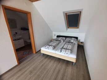 Wohnung 2 Schlafbereich_©Norbert Braun.jpg