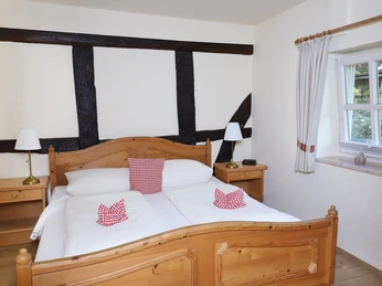 Doppelzimmer_FW Heberbörde_©B. Sprengel.jpg