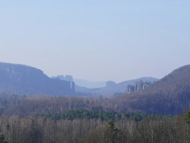 Die Aussicht vom Arnstein im Winter