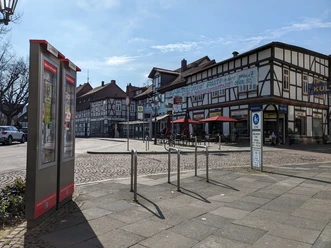 Kulturstele_Haltestelle Möncheplatz_CCO_Einbeck Tourismus.jpg