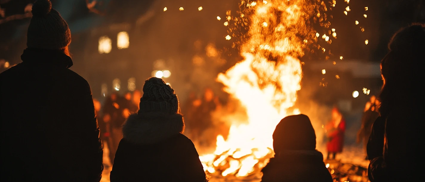 people-are-gathered-around-large-bonfire-enjoying-festive-atmosphere-new-years-eve.jpg Menschen stehen um ein großes Lagerfeuer, feiern und genießen die festliche Atmosphäre in einer Nacht im Freien.