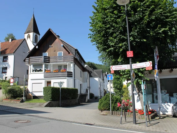 6 Messinghausen aus Richtung Beringhausen kommend.JPG