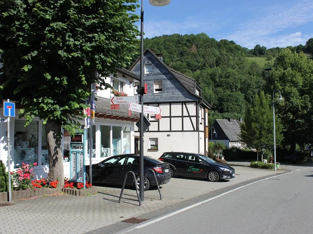 6 Messinghausen aus Richtung Diemelsee kommend.JPG
