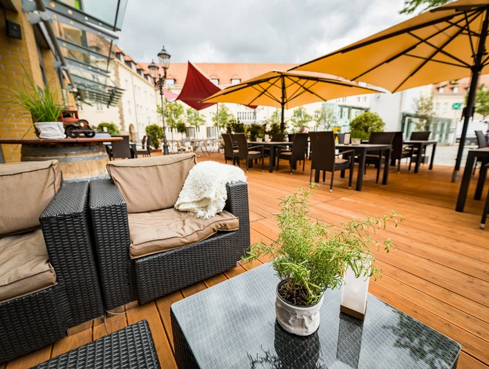 Restaurant und Bar No.9_Terrasse