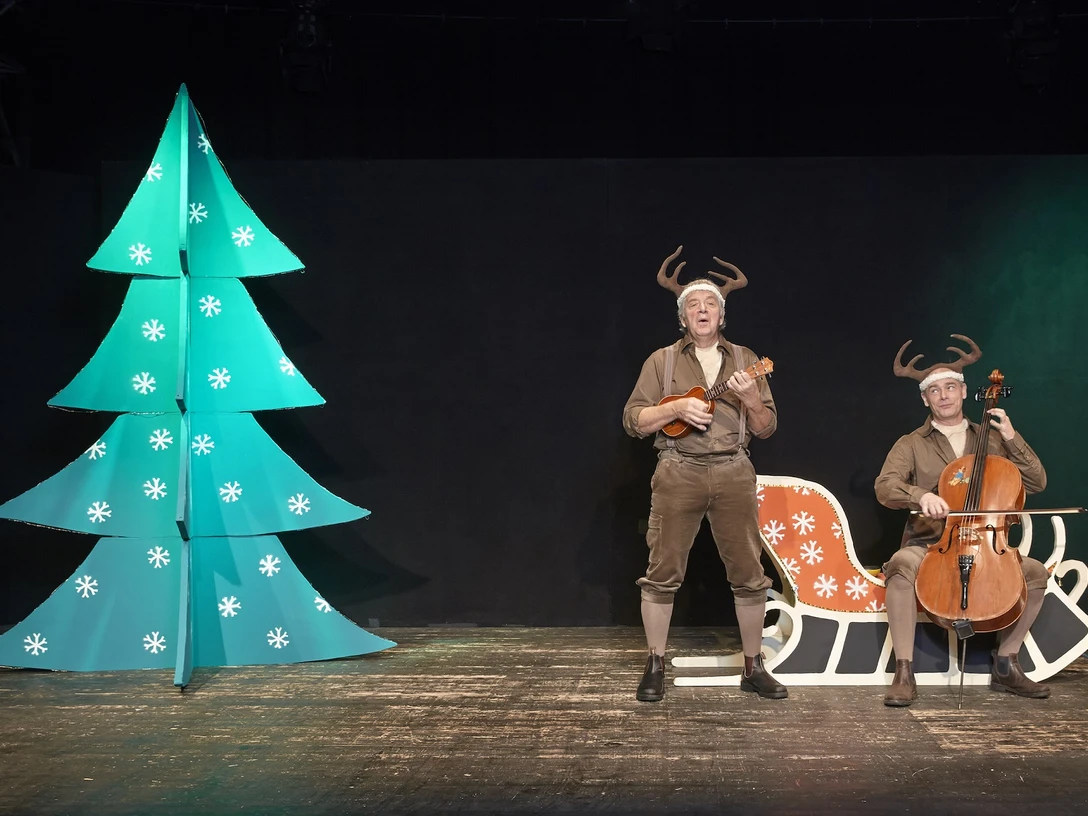 Bad Nauheimer Kindertheater-Reihe - Alle Jahre wieder. Zwei Rentiere singen Weihnachtslieder