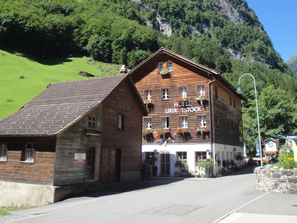 Hotel Urirotstock