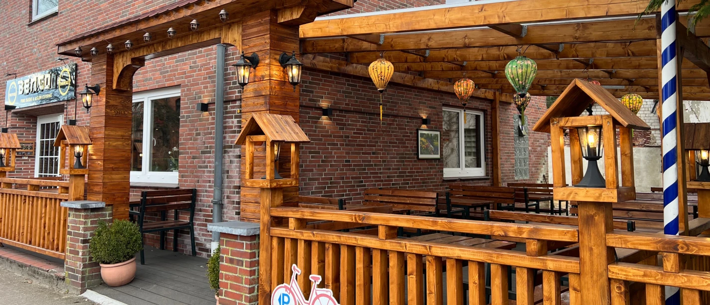 Bengo-Restaurant-Bispingen.jpg Gemütliches Asia-Restaurant mit Holz-Terrasse in Bispingen.