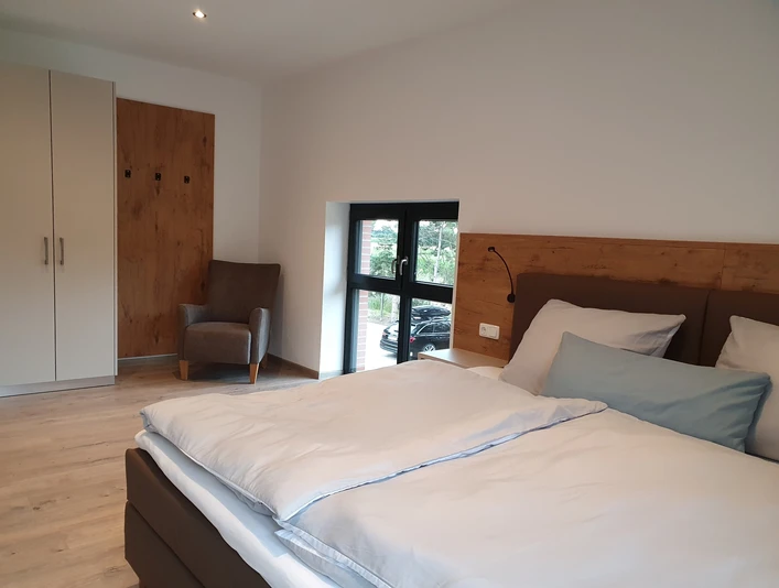 Doppelzimmer OG Kälberstall_klein.jpg