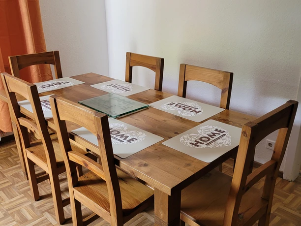 Ferienwohnung Alda Esszimmer.jpg