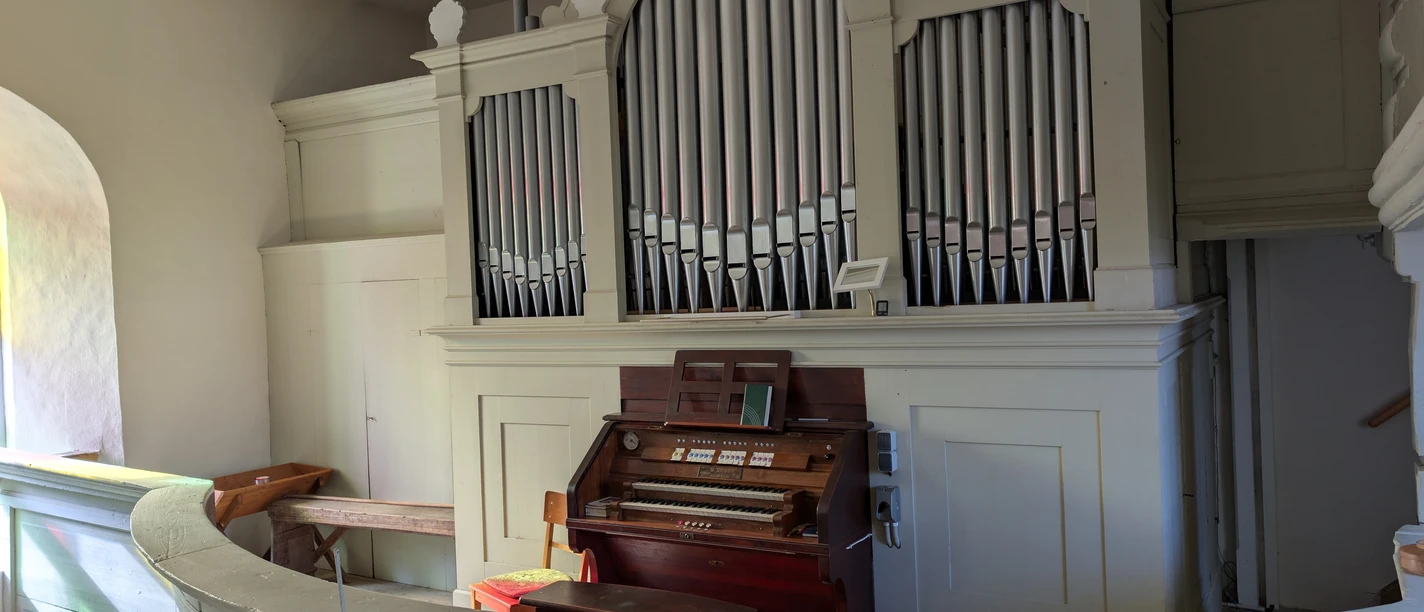Eule-Orgel in der Kirche Nepperwitz