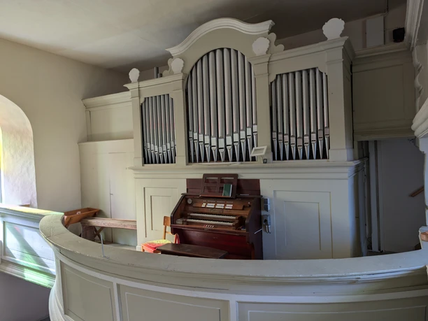 Eule-Orgel in der Kirche Nepperwitz