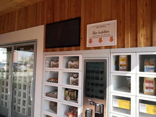 Verkaufsautomaten im Marktplatz Wahrenholz Verkaufsautomaten im Marktplatz Wahrenholz