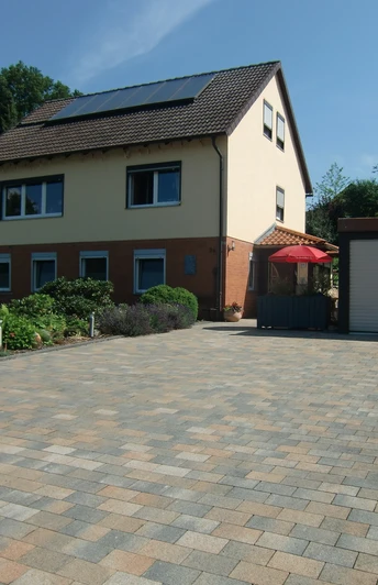 Bild 1 Hausansicht_©Walter Scholz.JPG