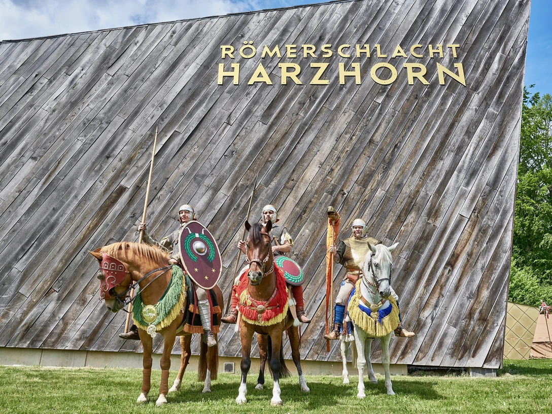(c) Römische Reiter Harzhorn_Fotograf Holger Gilhaus_.jpg
