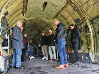 Gruppenführung in der Transall in Rotenburg (Wümme)