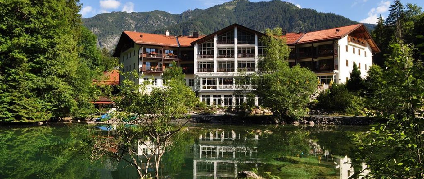 Hotel am Badersee
