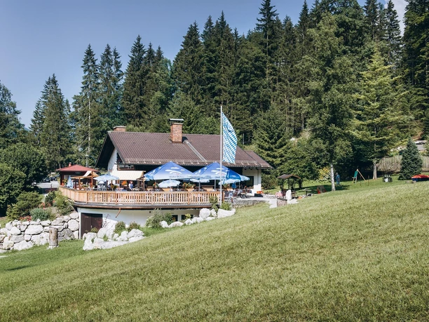 Eibsee-Alm von der Seite