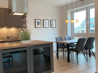 Küstenliebe_Küche und Essbereich.jpg