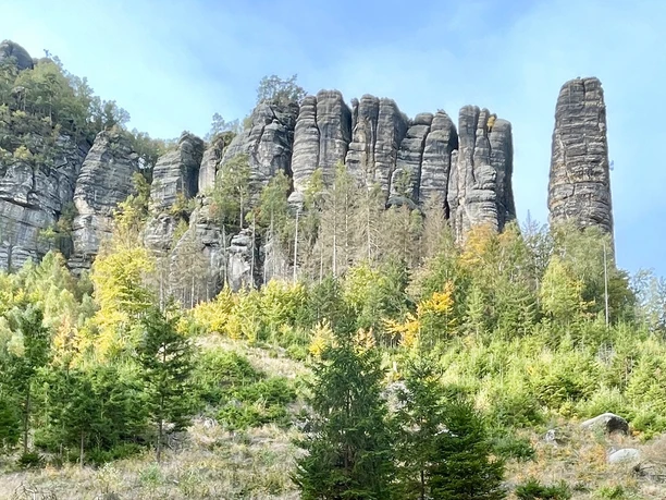 Blick von Osten zum Langen Horn mit dem Bloßstock