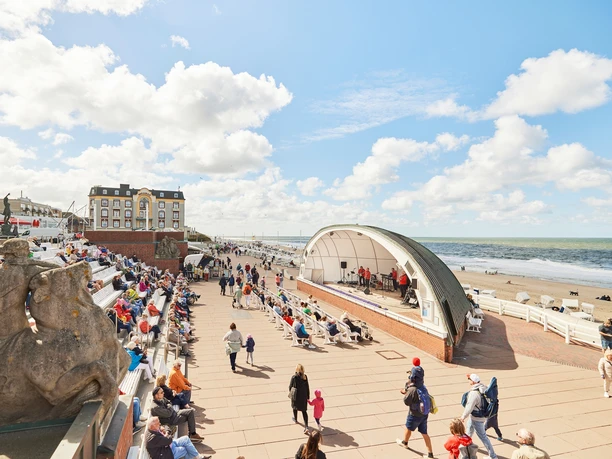 Musik am Meer in der Musikmuschel auf Sylr