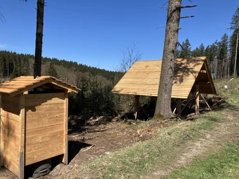 trekkingpark-u5-uplandsteig-Diemelquelle-im-Bau.jpg trekkingpark-u5-uplandsteig-Diemelquelle