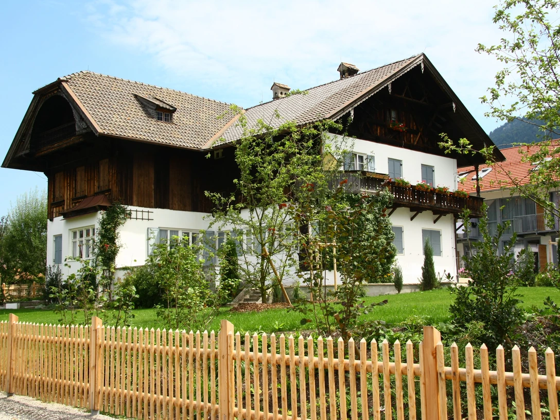 KaulbachVillaAussen2009_2.jpg