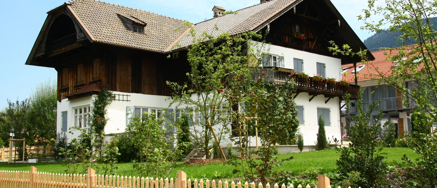 KaulbachVillaAussen2009_2.jpg