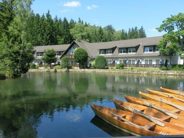 Haus mit Gondelteich