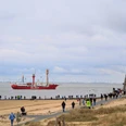 feuerschiff-elbe-1-an-der-kugelbake-poi-nordseeheilbad-cuxhaven.jpg