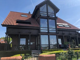 Ferienwohnung Luther Großzügige Ferienwohnung in modernem Fachwerkhaus, umgeben von gepflegtem Garten, mit Sonnenbalkon.