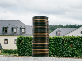 PurplePath_ Coin Stack 2_Sean Scully in Schneeberg_Kunstwerk 2_Foto_ Johannes Richter.jpg