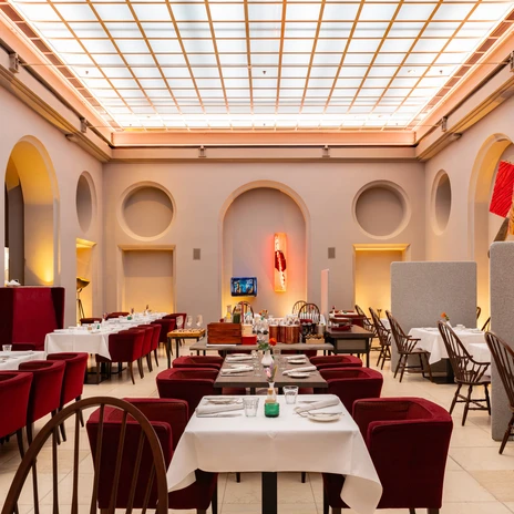 Restaurant Max Enk: an elegant culinary meeting spot after your meeting and conference | Leipzig Convention Bureau Restaurant Max Enk: stylish dining after the meeting and conference - presented by Leipzig Convention Bureau