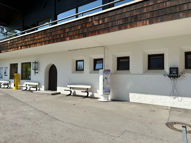 WhatsApp Image 2025-04-29 at 12.00.12 (2).jpeg