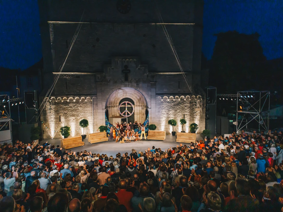 (c) Julia Lormis_MG_7197.jpg