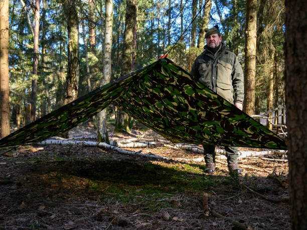 Bushcraft mit Clwyd Owen