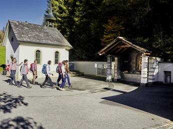 Aktivitaeten-Wandern-Luthern Bad-Willisau-Beat Brechbuehl-EN-3.jpg Wallfahrtsort Luthern Bad