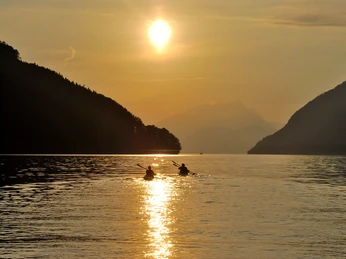 Sunset Kanutour Urnersee.jpg