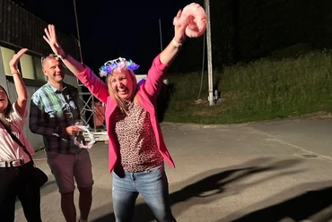 Schützenkönigin beim Frauenvogelschießen Schützenkönigin beim Frauenvogelschießen