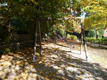 Kinderspielplatz Am Horstbusch.jpg