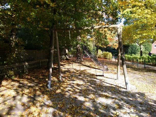 Kinderspielplatz Am Horstbusch.jpg