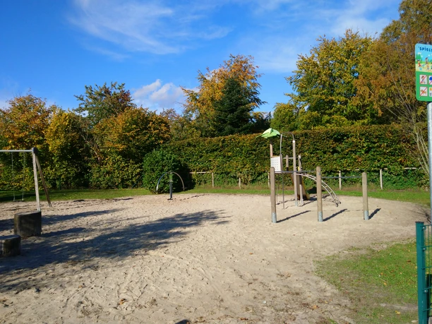 Rastede_Kinderspielplatz_Koppelweg.jpg
