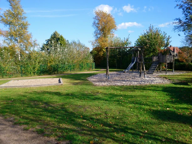 Rastede_Kinderspielplatz_Johann_Hinrich_Wichern_Straße.jpg