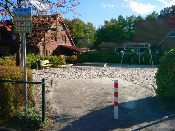 Rastede_Kinderspielplatz_Lauwstraße (5).jpg