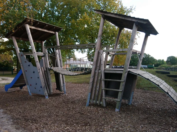 Rastede_Kinderspielplatz_Barghorner_Weg.jpg