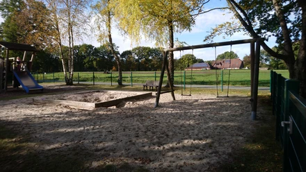 Rastede_Kinderspielplatz_Barghorner_Weg (6).jpg