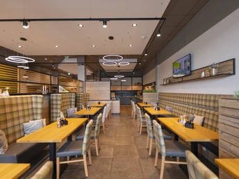 Kedi Hotel Juli 2024_W1_2003.jpg