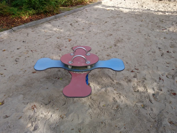Loy_Kinderspielplatz_Kamphof (5).jpg