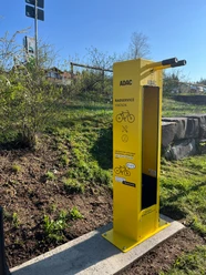 Reparatursäule ADAC-4 2.jpg