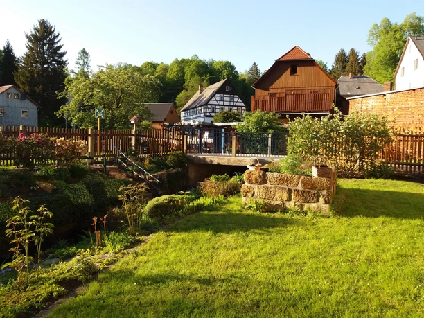 pure Erholung im Garten