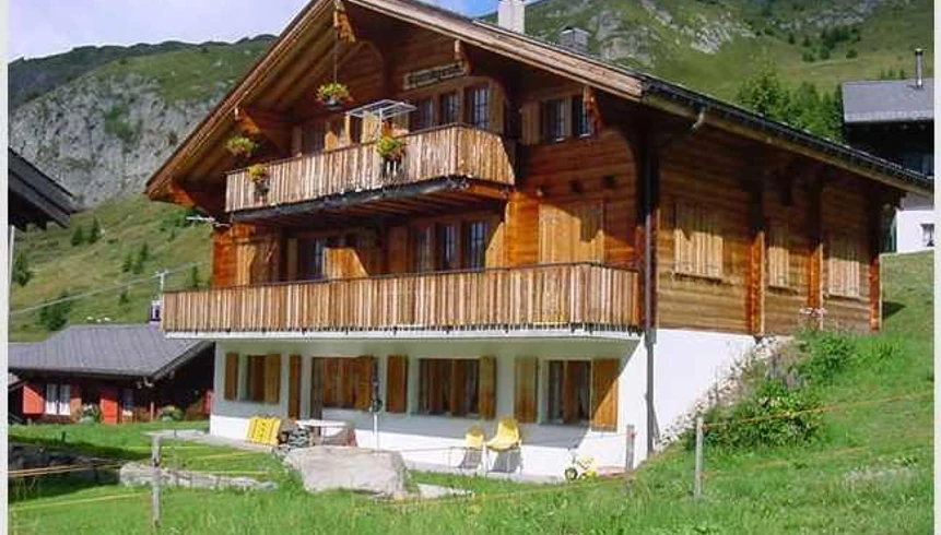 Aussenansicht Sommer